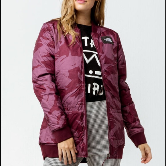 The North Face Jester Puffer Maroon Bomber Jacket - Picture 2 of 7